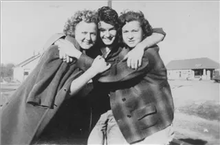 small_2017-201 c.webp